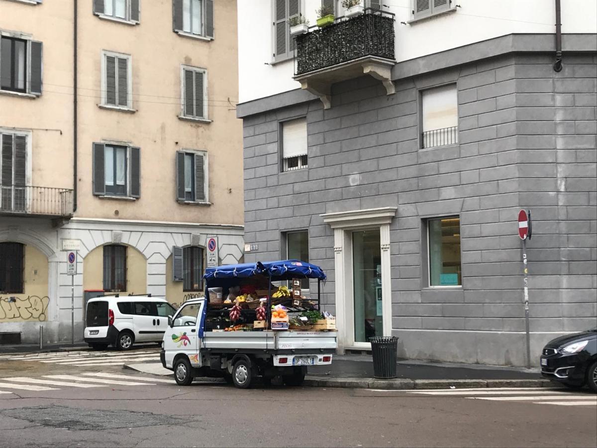 Studio 17, Milan